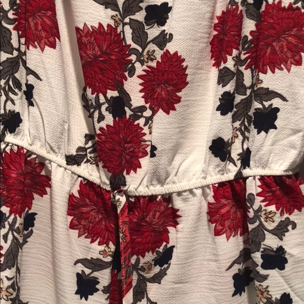 Romper - Picture 2 of 2